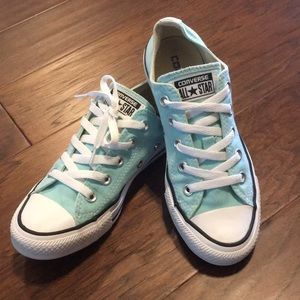 Turquoise converse
